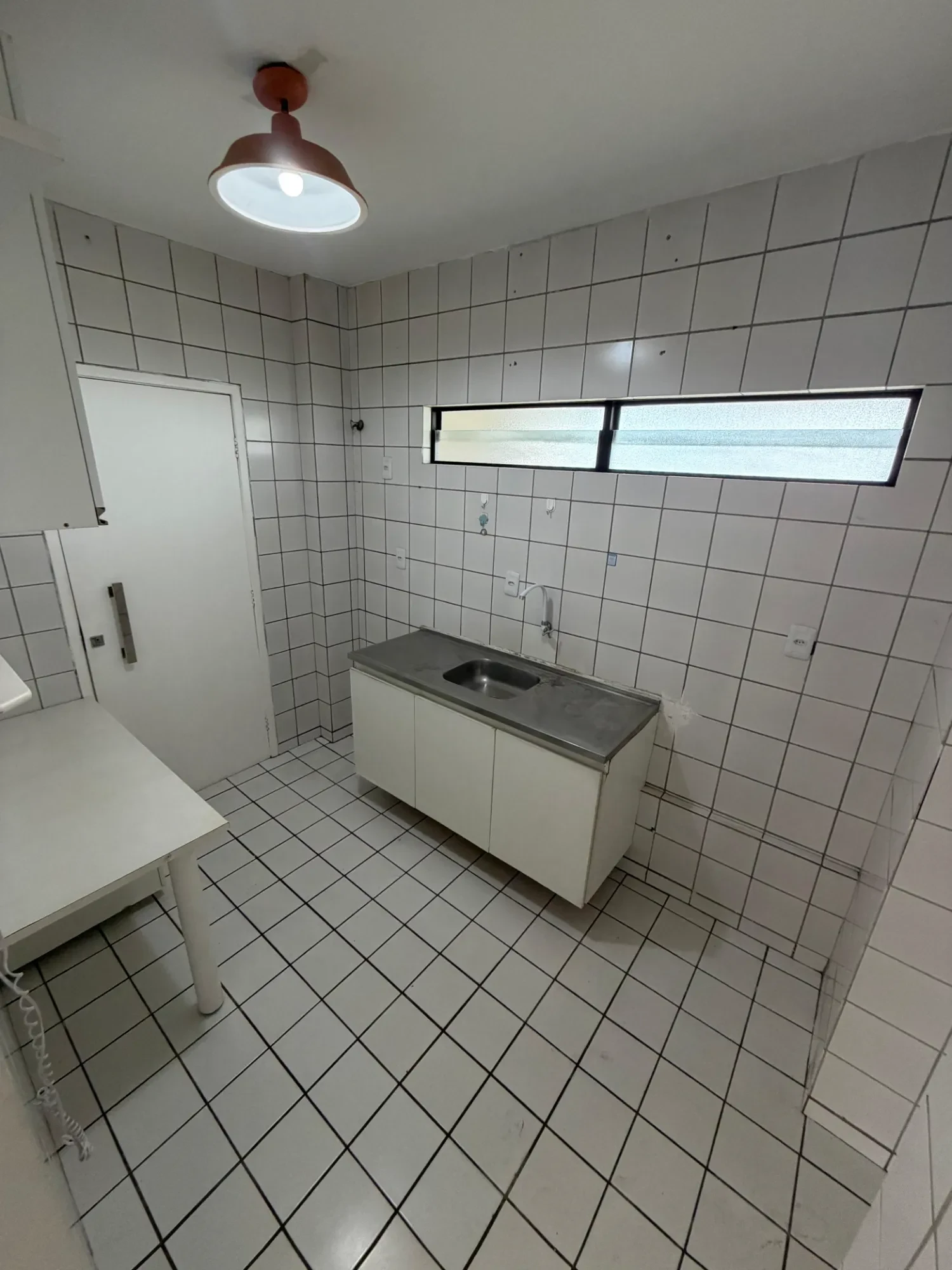 Imagem Apartamento com 3 Quartos à Venda, 75 m² em Espinheiro - Recife