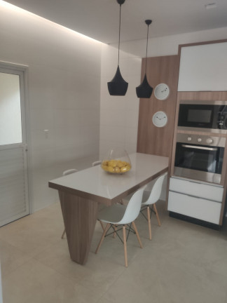 Imagem Casa de Condomínio com 3 Quartos à Venda, 200 m² em Sítios Santa Luzia - Aparecida de Goiânia