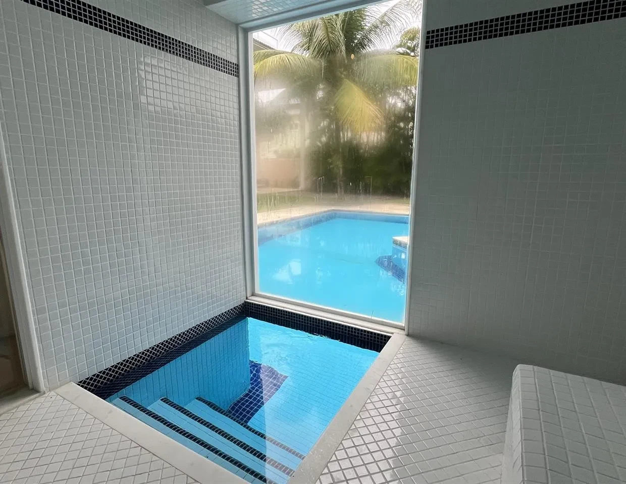 Imagem Casa de Condomínio com 5 Quartos à Venda ou Locação, 830 m² em Barra da Tijuca - Rio de Janeiro