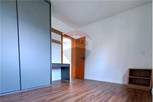 Imagem Casa de Condomínio com 2 Quartos à Venda, 315 m²em Condomínio Residencial Monte Carlo - São José dos Campos