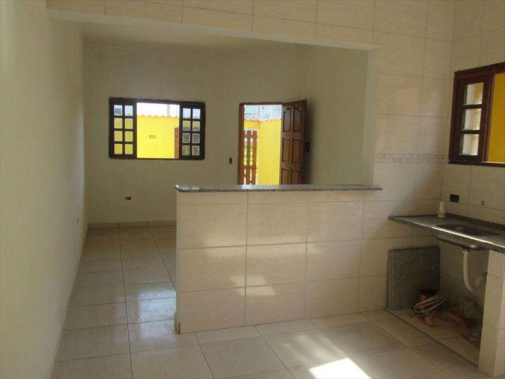 Imagem Casa com 2 Quartos à Venda, 56 m² em Campos Elíseos - Itanhaém