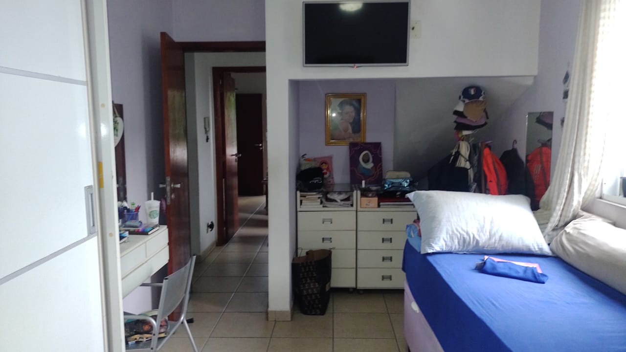 Foto do imóvel: Casa com 3 Quartos à Venda, 264 m²em Vila Paulista - Cubatão