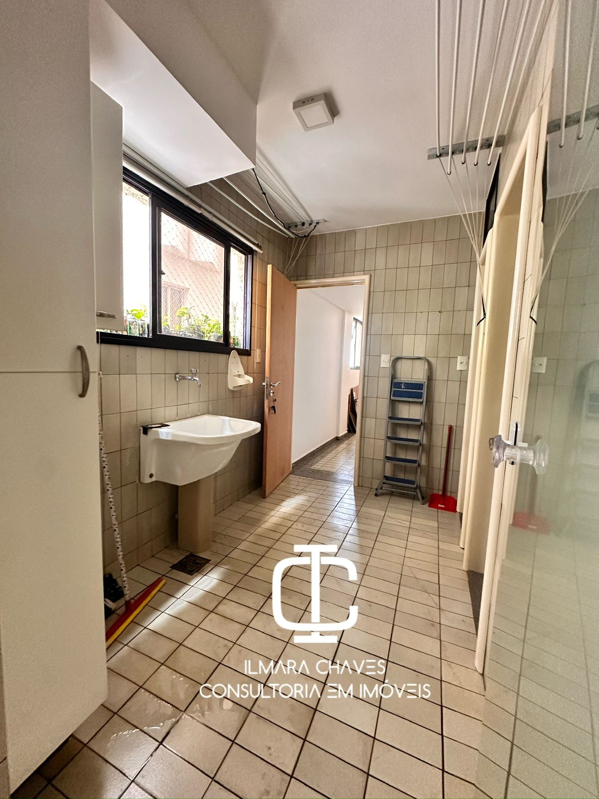 Imagem Apartamento com 3 Quartos à Venda, 178 m²em Setor Oeste - Goiânia