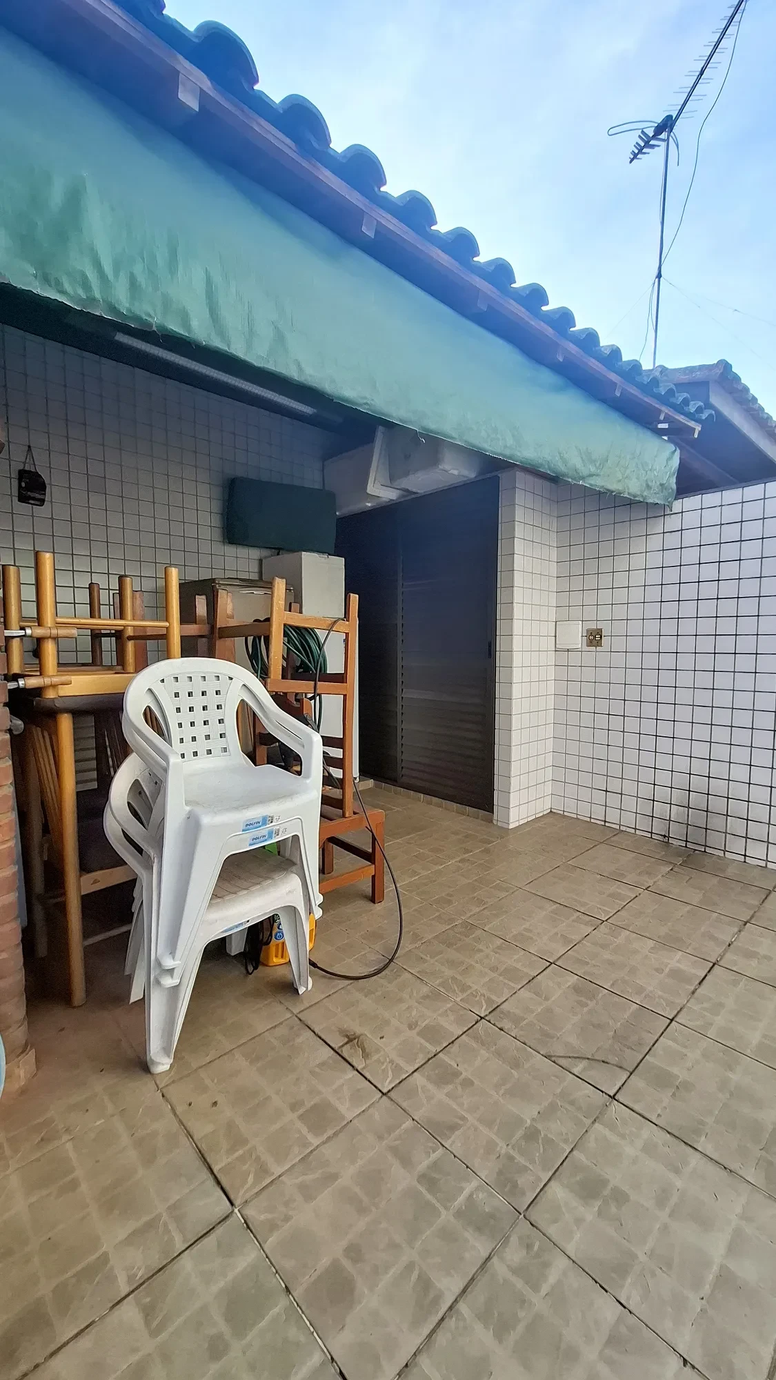 Foto do imóvel: Casa com 3 Quartos à Venda, 122 metros em Estuário - Santos