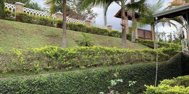 Imagem Chácara com 4 Quartos à Venda, 1.000 m² em Centro - Santa Isabel