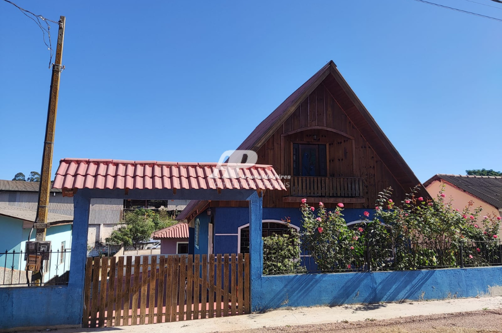Casa com 6 Quartos à Venda, 250 m²em Cará-cará - Ponta Grossa