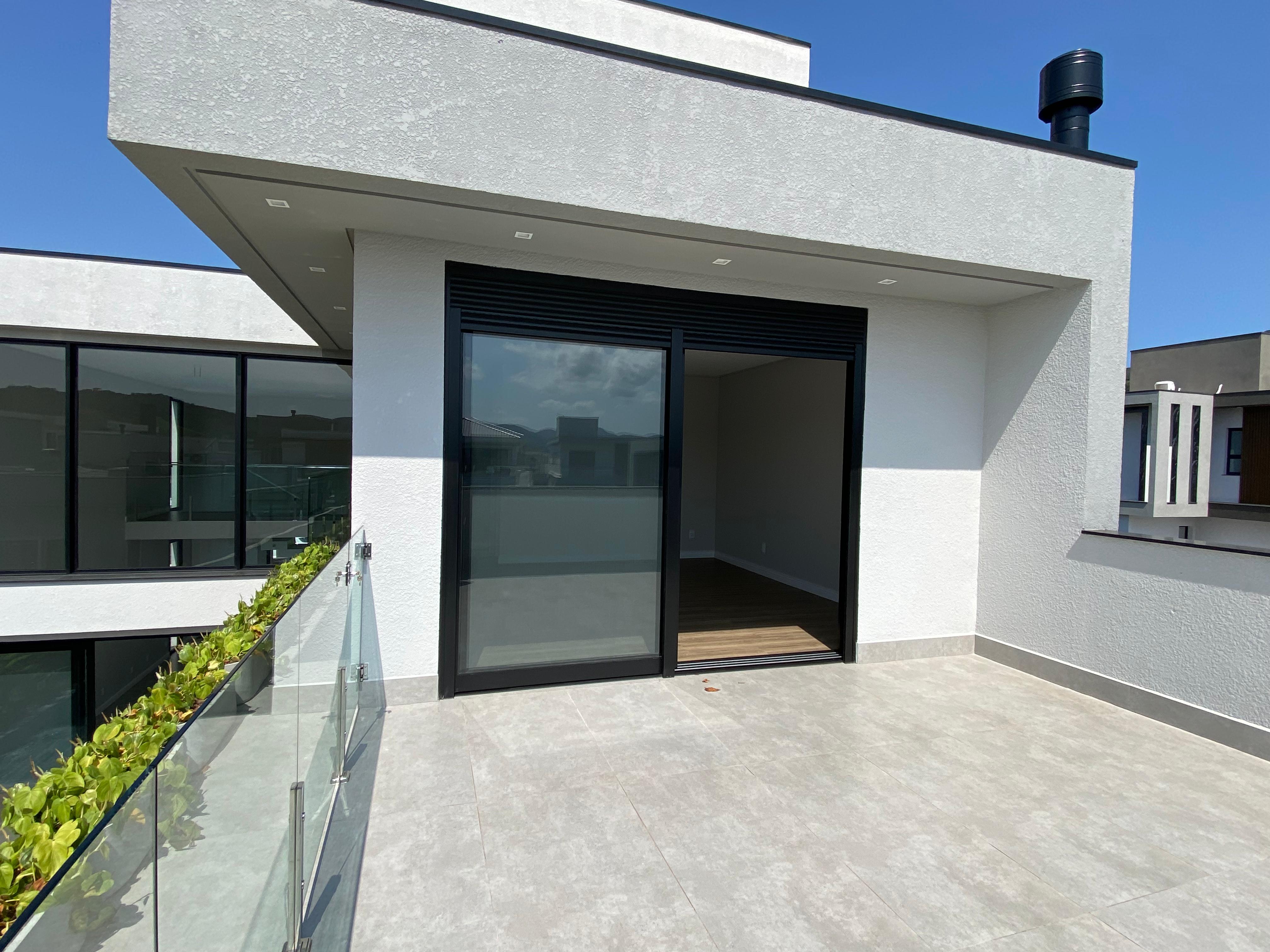 Imagem Casa com 4 Quartos à Venda, 370 m²em Santa Regina - Camboriú