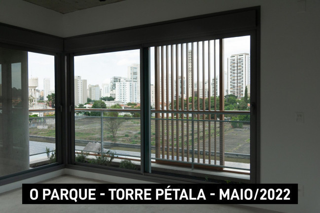 Imagem Apartamento com 3 Quartos à Venda, 105 m² em Jardim das Acácias - São Paulo