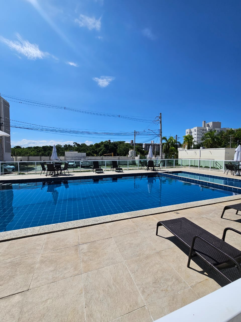 Imagem Apartamento com 2 Quartos para Alugar, 57 m² em Centro - Lauro de Freitas