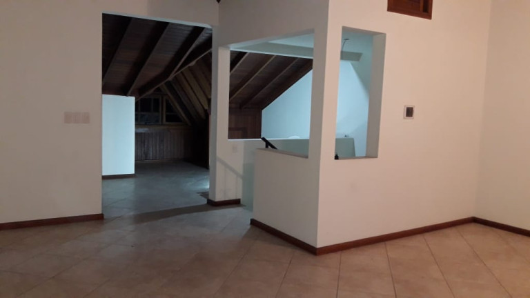 Imagem Sobrado com 3 Quartos à Venda,  em Estância Velha - Canoas