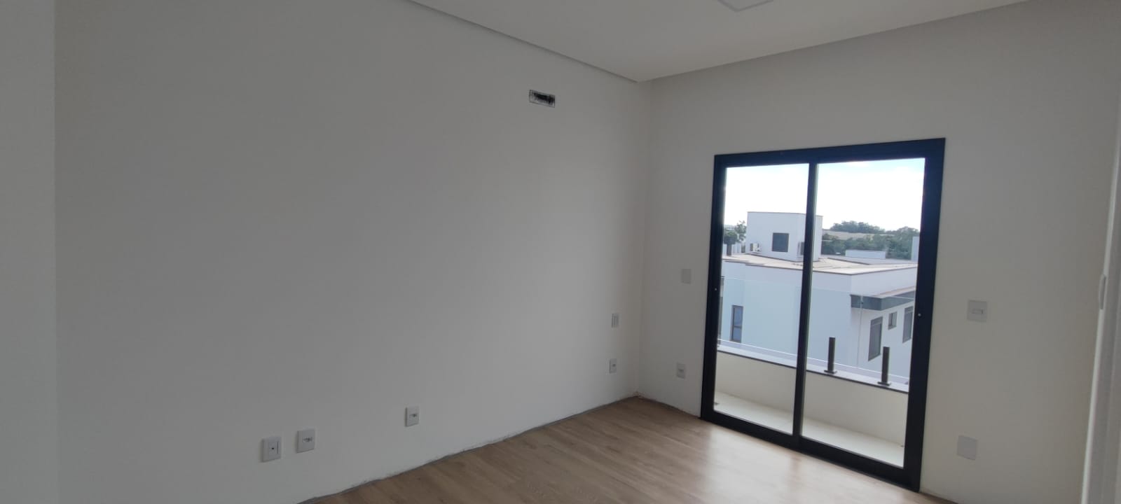 Imagem Casa de Condomínio com 3 Quartos à Venda, 223 m²em Jardim Ermida I - Jundiaí