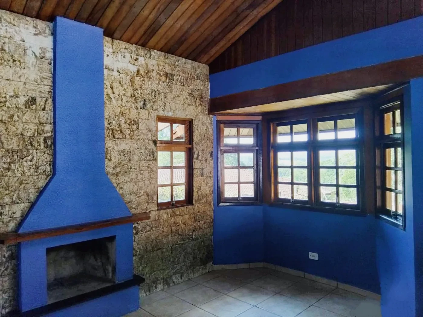 Imagem Casa de Condomínio com 3 Quartos à Venda, 19528 m² em Embu Colonial - Embu das Artes