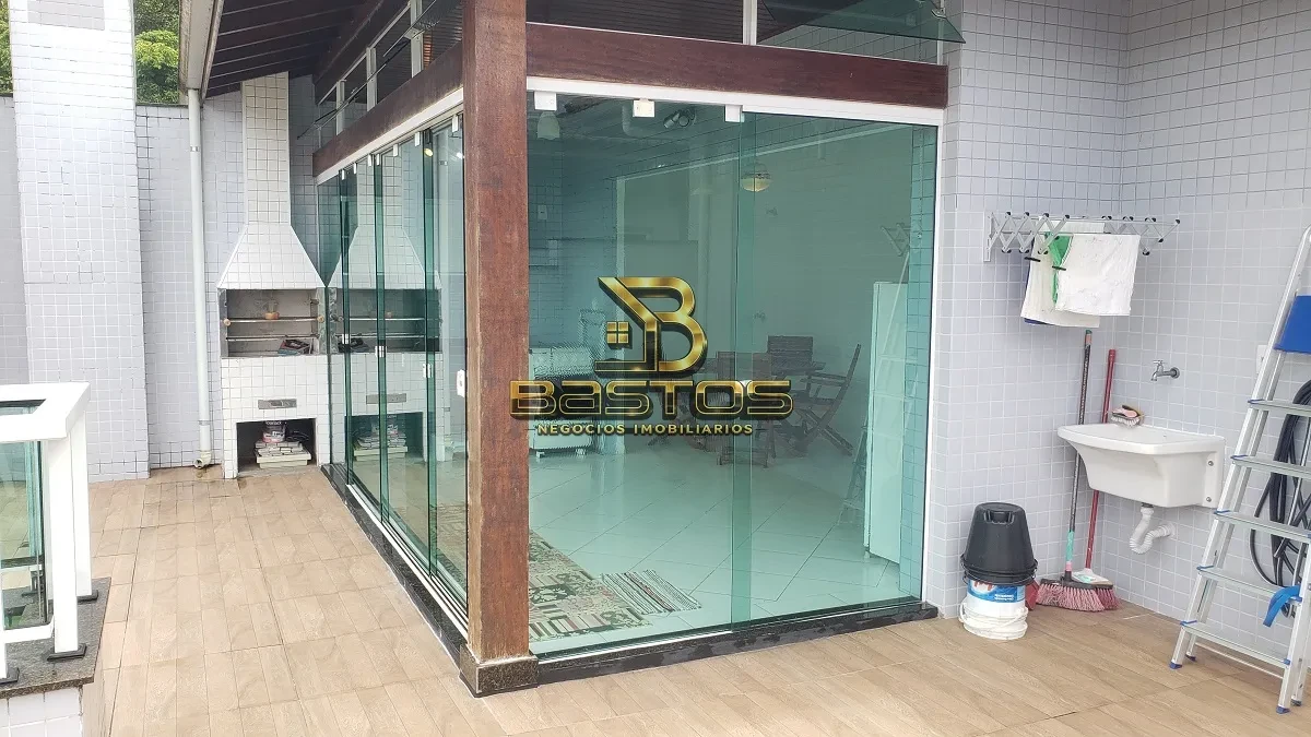 Imagem Cobertura com 3 Quartos à Venda, 140 m² em Praia Grande - Ubatuba