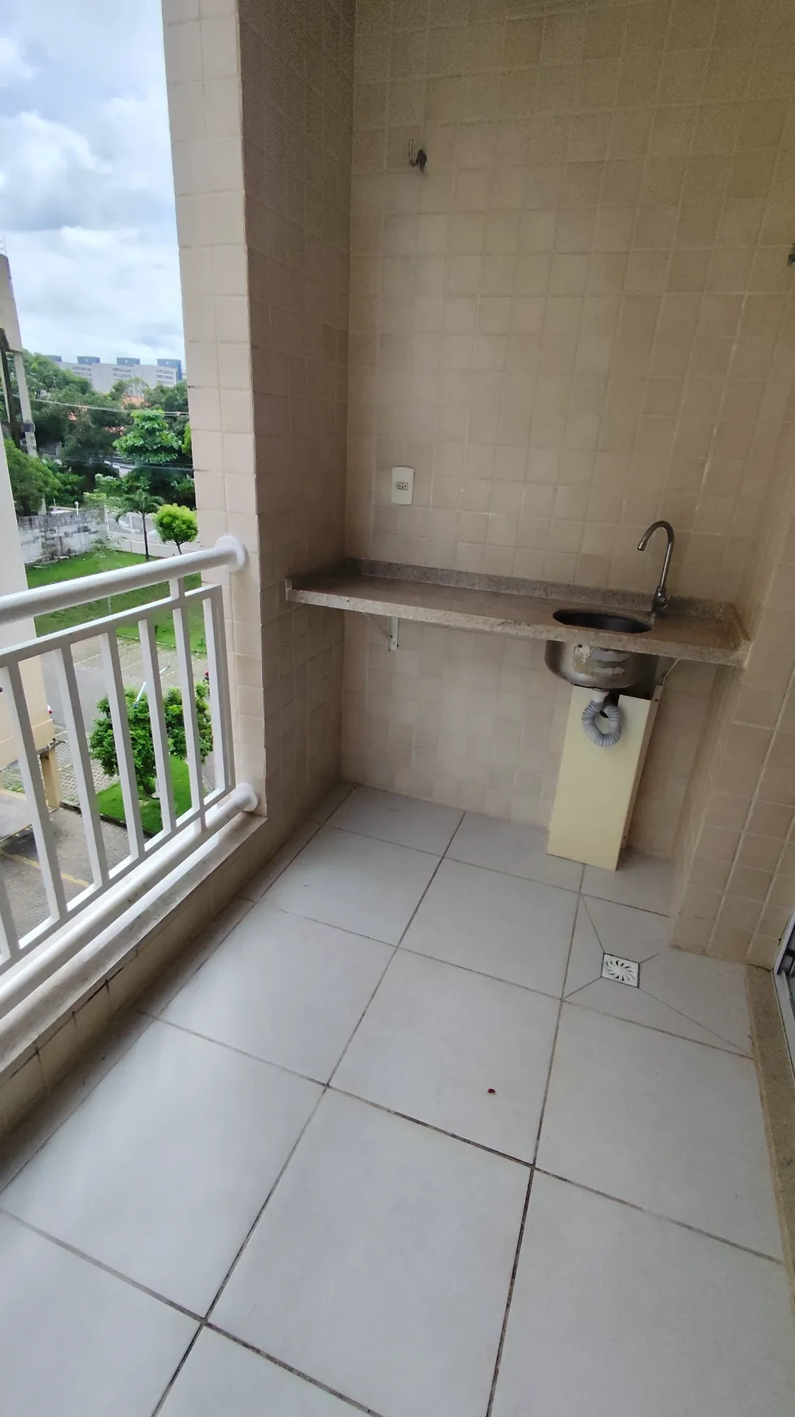 Imagem Apartamento com 3 Quartos para Alugar, 74 m² em Calhau - São Luís