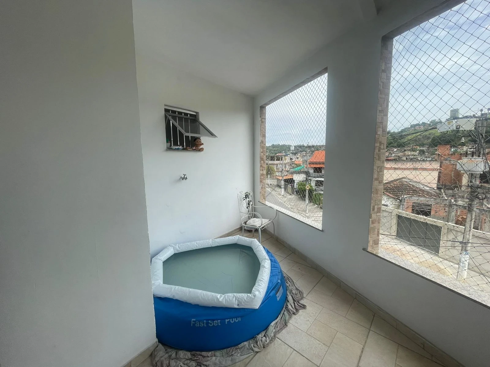 Imagem Apartamento com 3 Quartos à Venda, 506 m² em Barro Vermelho - São Gonçalo