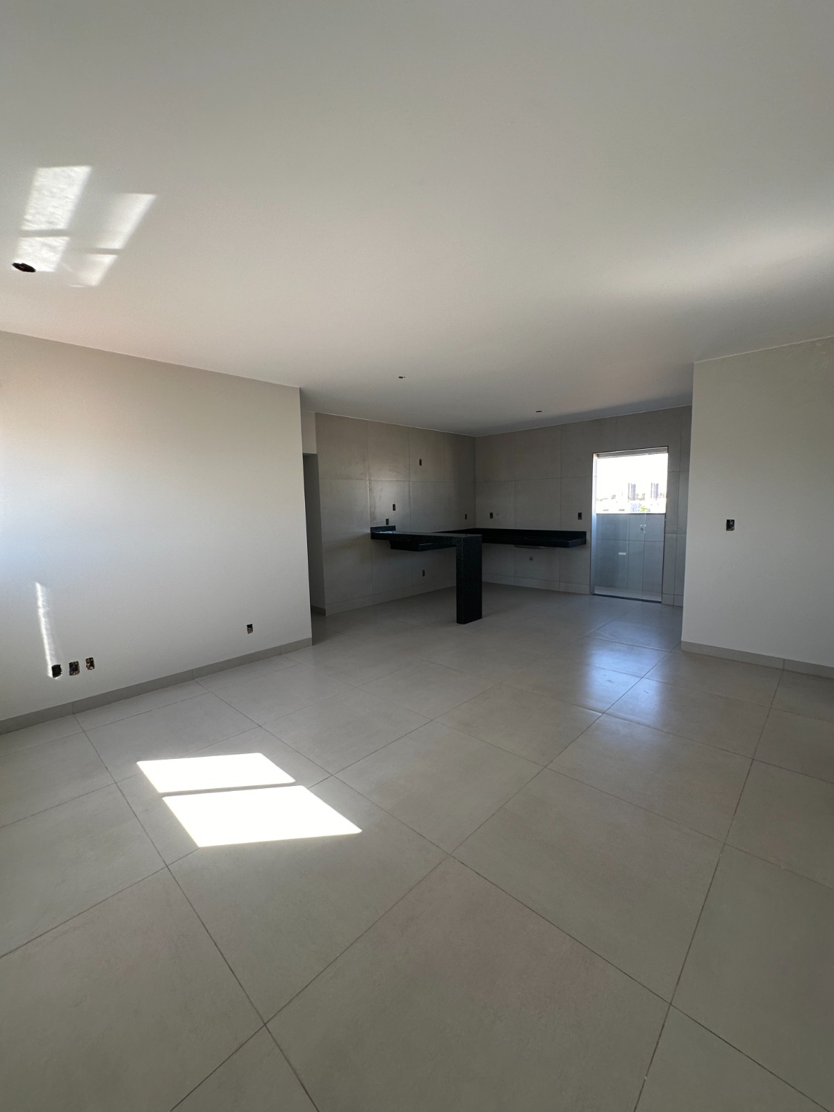 Imagem Apartamento com 3 Quartos à Venda, 89 m²em Novo Mundo - Uberlândia