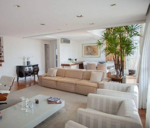 Imagem Apartamento com 4 Quartos à Venda, 230 m² em Campo Belo - São Paulo