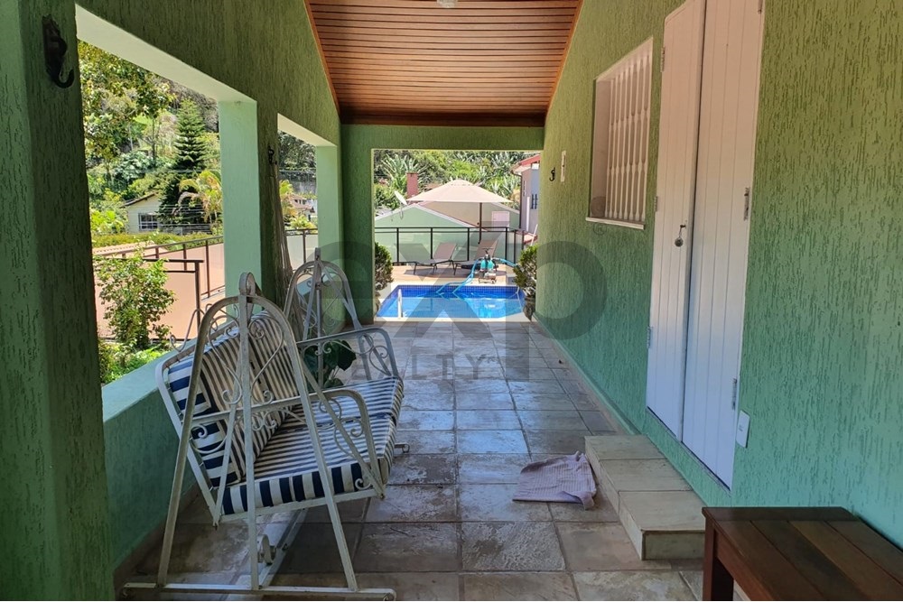 Imagem Casa com 4 Quartos à Venda, 900 m² em Bingen - Petrópolis