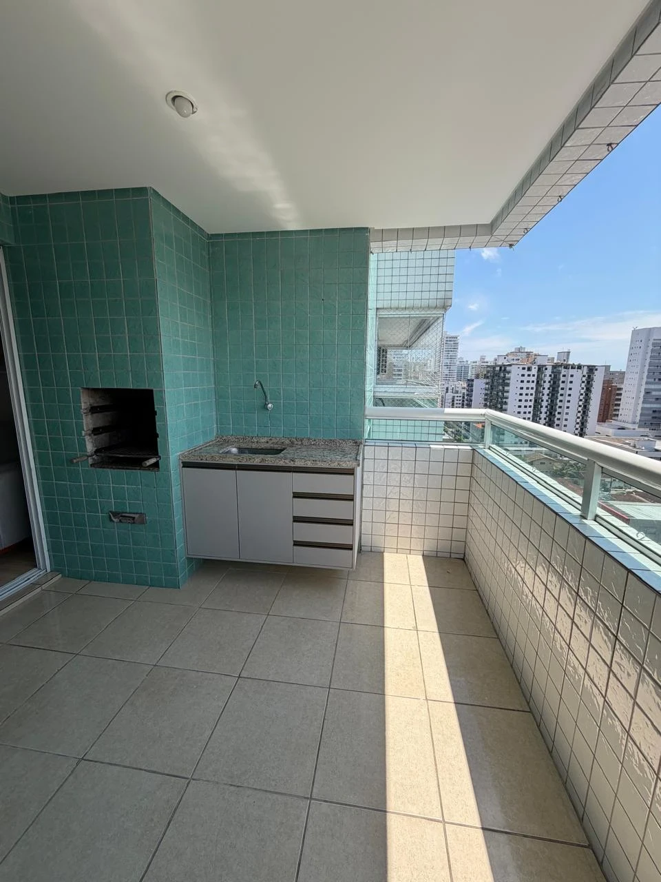 Imagem Apartamento com 2 Quartos à Venda, 71 m² em Canto do Forte - Praia Grande