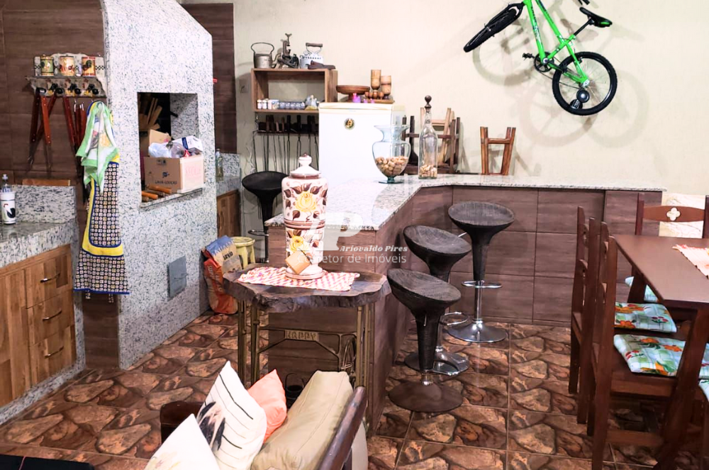 Imagem Casa com 5 Quartos à Venda, 277 m²em Estrela - Ponta Grossa