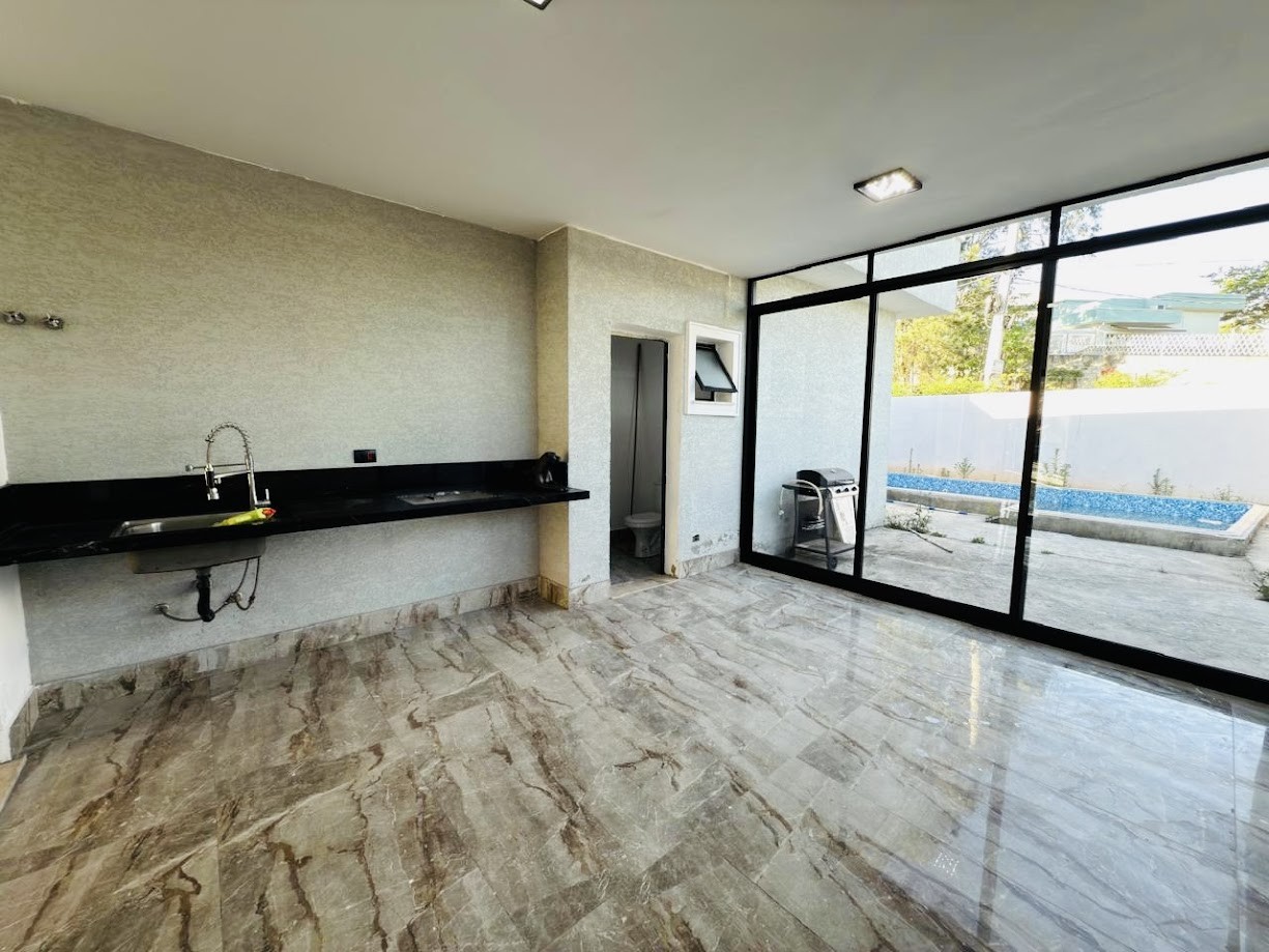 Foto do imóvel: Casa de Condomínio com 3 Quartos à Venda, 186 m² em Condomínio Residencial Reserva de Atibaia - Atibaia