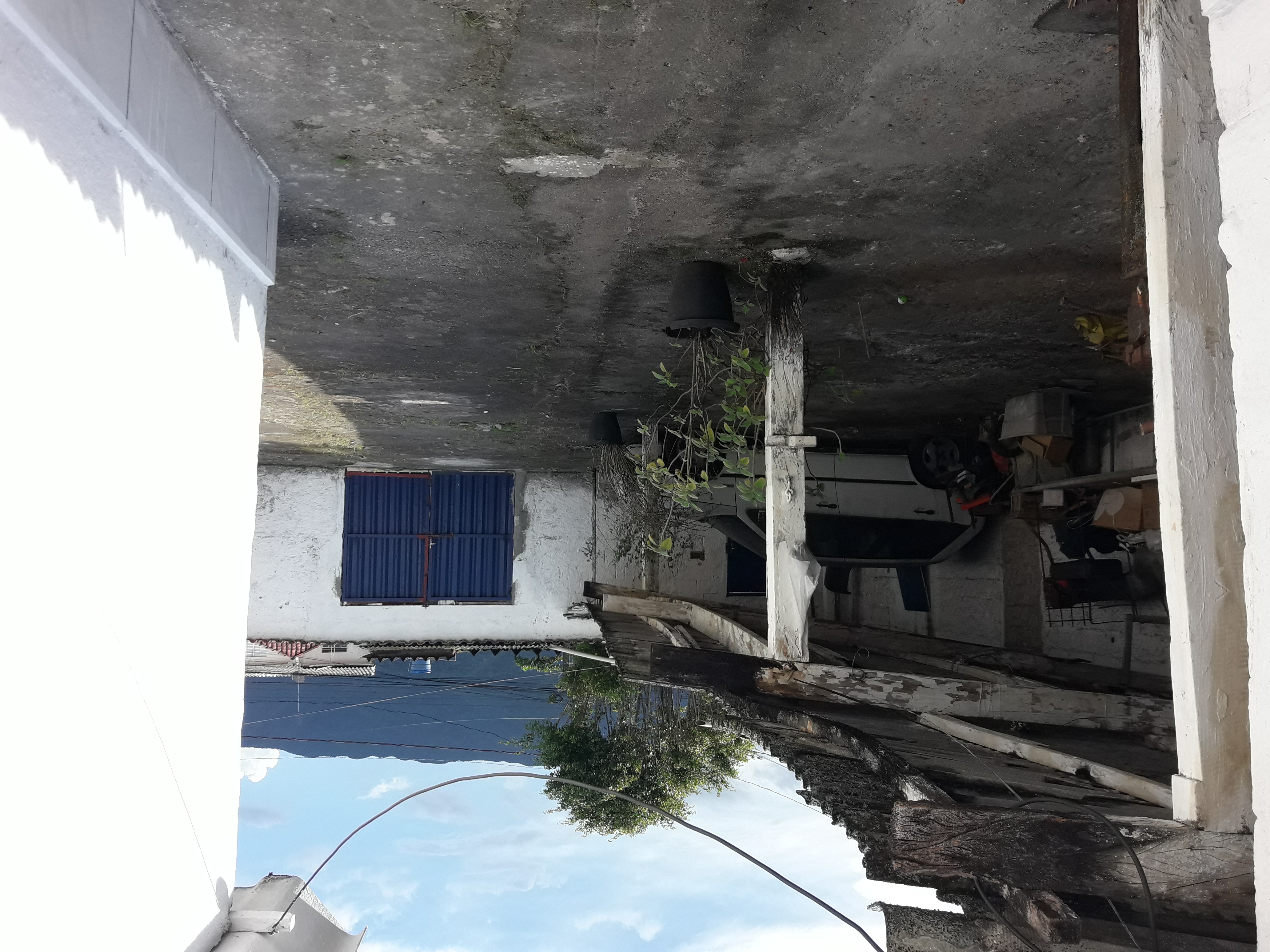 Imagem Casa com 3 Quartos à Venda, 600 m² em Parque Fernando Jorge - Cubatão
