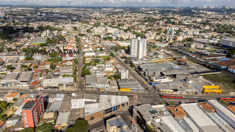 Imagem Imóvel Comercial à Venda, 751 m²em Novo Mundo - Curitiba