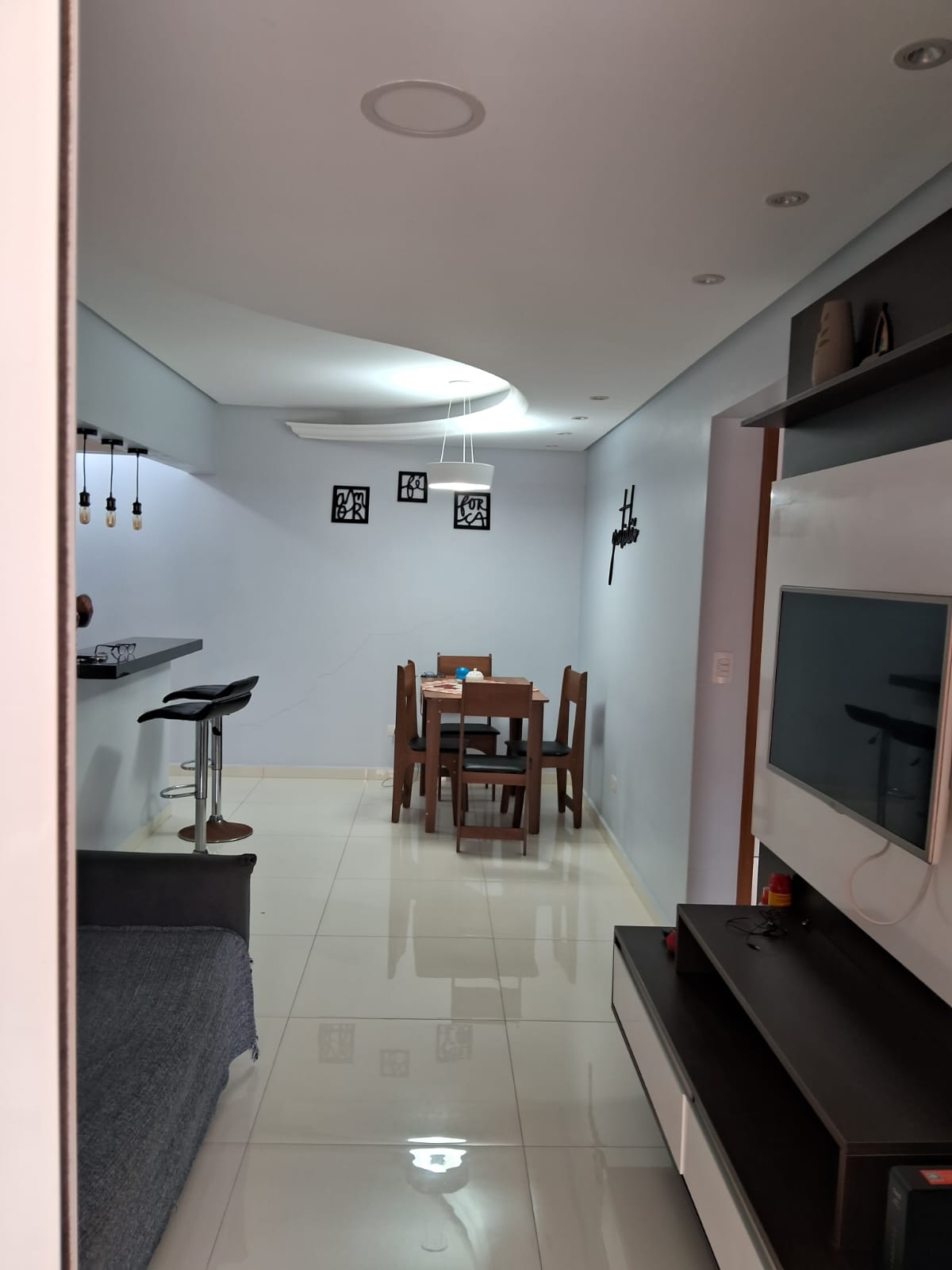 Imagem Apartamento com 2 Quartos à Venda, 70 m²em Ocian - Praia Grande