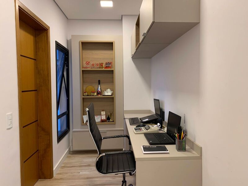 Imagem Casa de Condomínio com 4 Quartos à Venda, 265 m²em Jardim Novo Mundo - Jundiaí