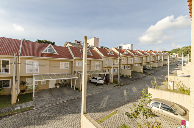 Foto do imóvel: Sobrado com 3 Quartos à Venda, 124 m² em Barreirinha - Curitiba