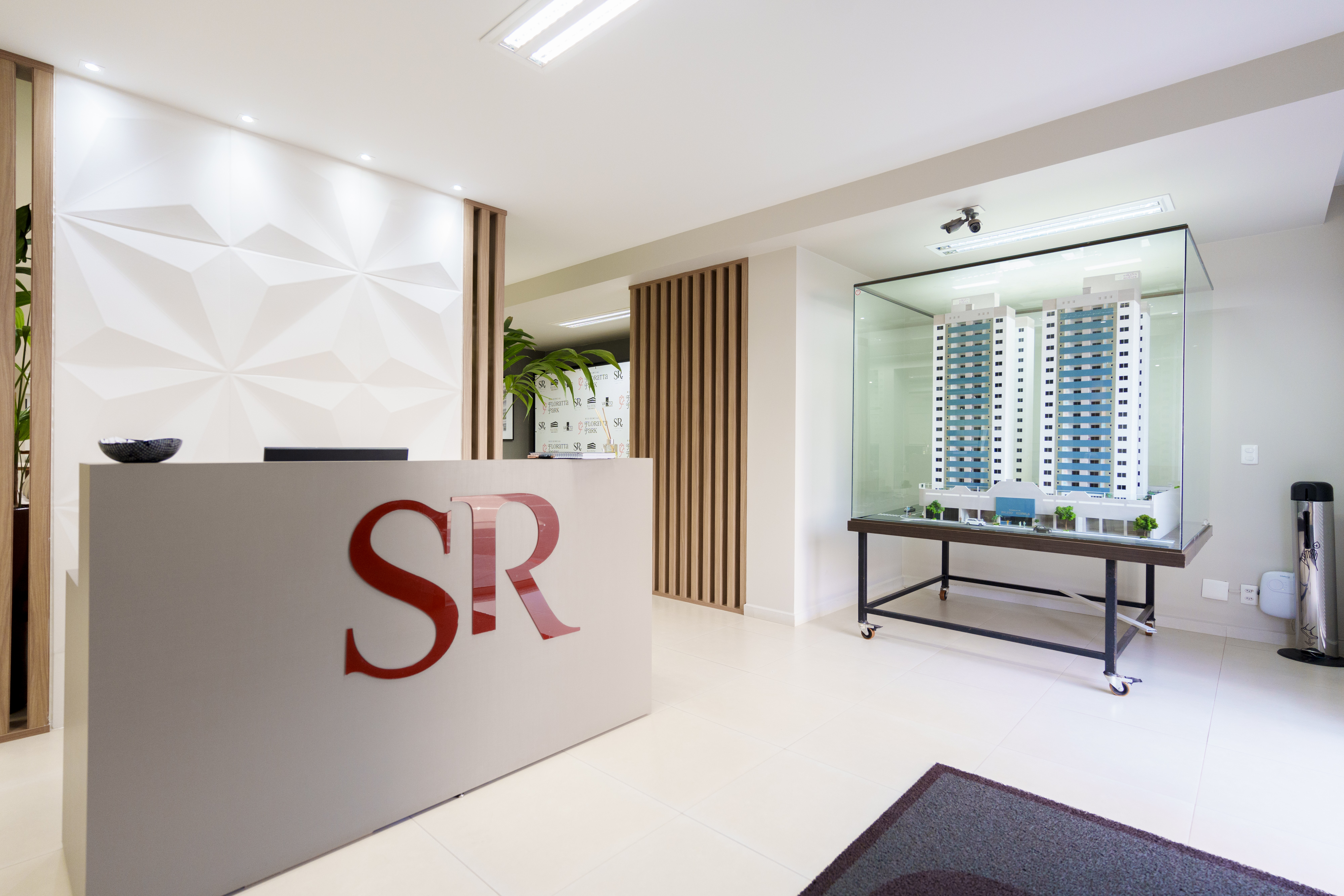Imagem Sala Comercial à Venda, 626 m² em Centro - Cascavel