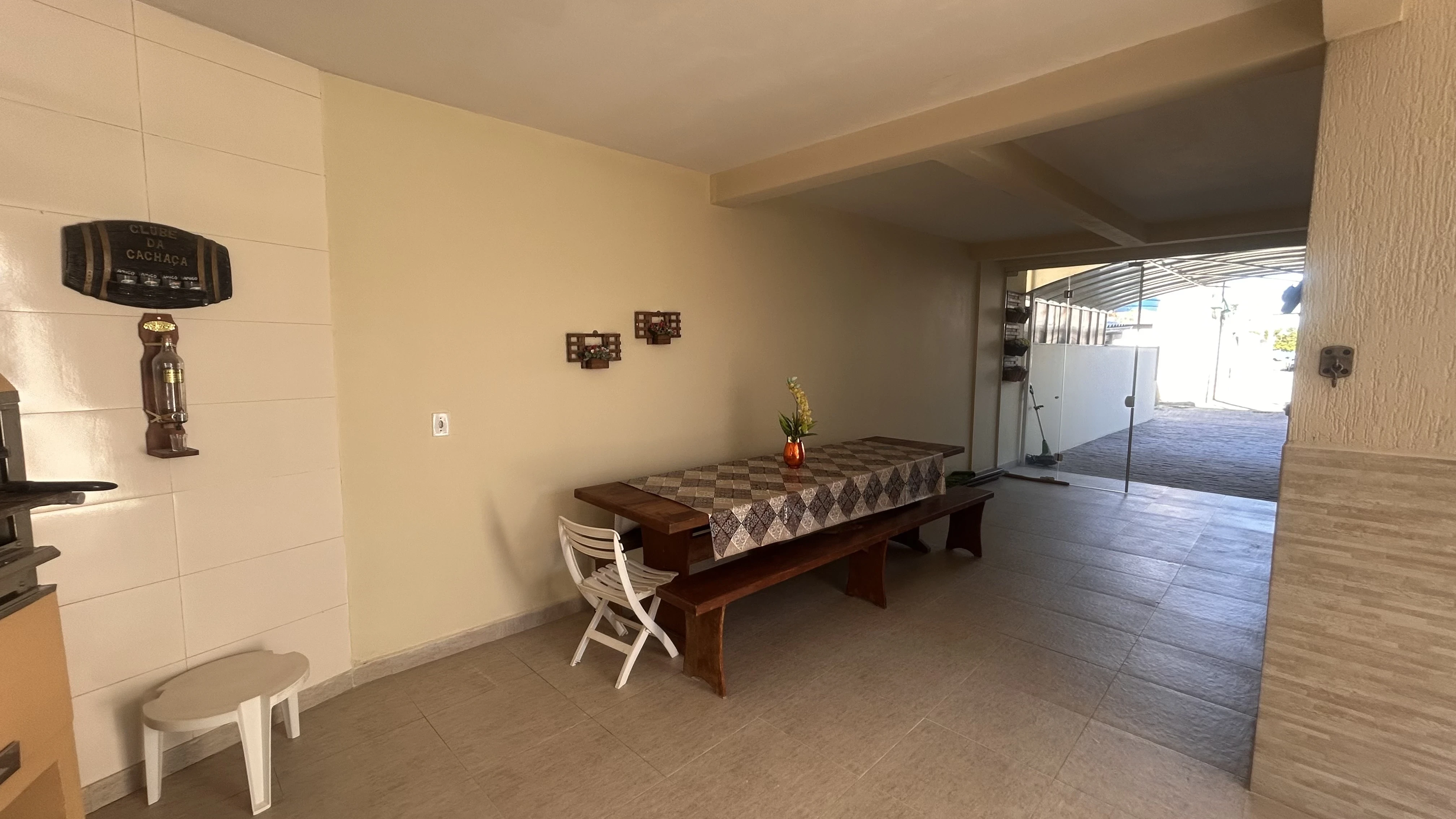Imagem Sobrado com 3 Quartos à Venda, 200 m² em Barra do Aririú - Palhoça