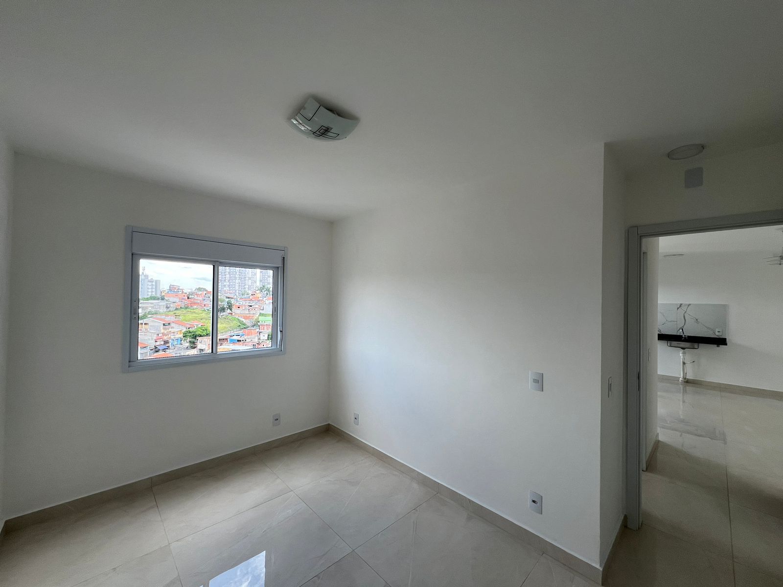 Imagem Apartamento com 2 Quartos para Alugar, 55 m²em São Pedro - Osasco
