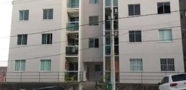 Imagem Apartamento com 2 Quartos à Venda, 54 m² em Trobogy - Salvador
