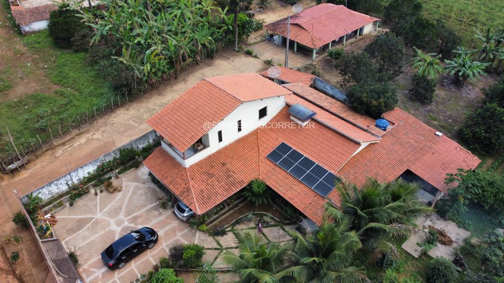 Casa com 5 Quartos à Venda, 370 m²em Centro - Ubajara