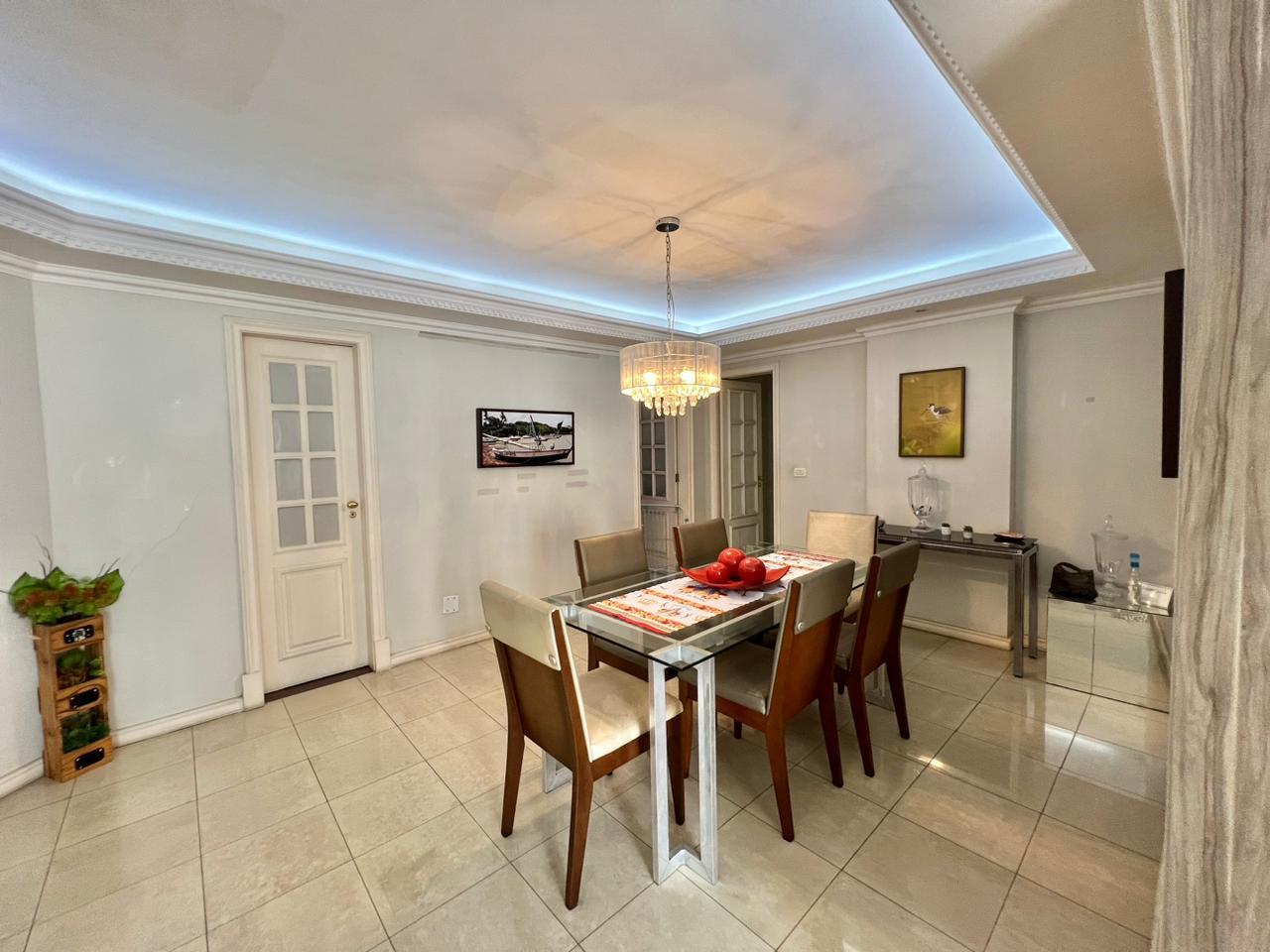 Imagem Apartamento com 3 Quartos à Venda, 148 m²em Nazaré - Belém