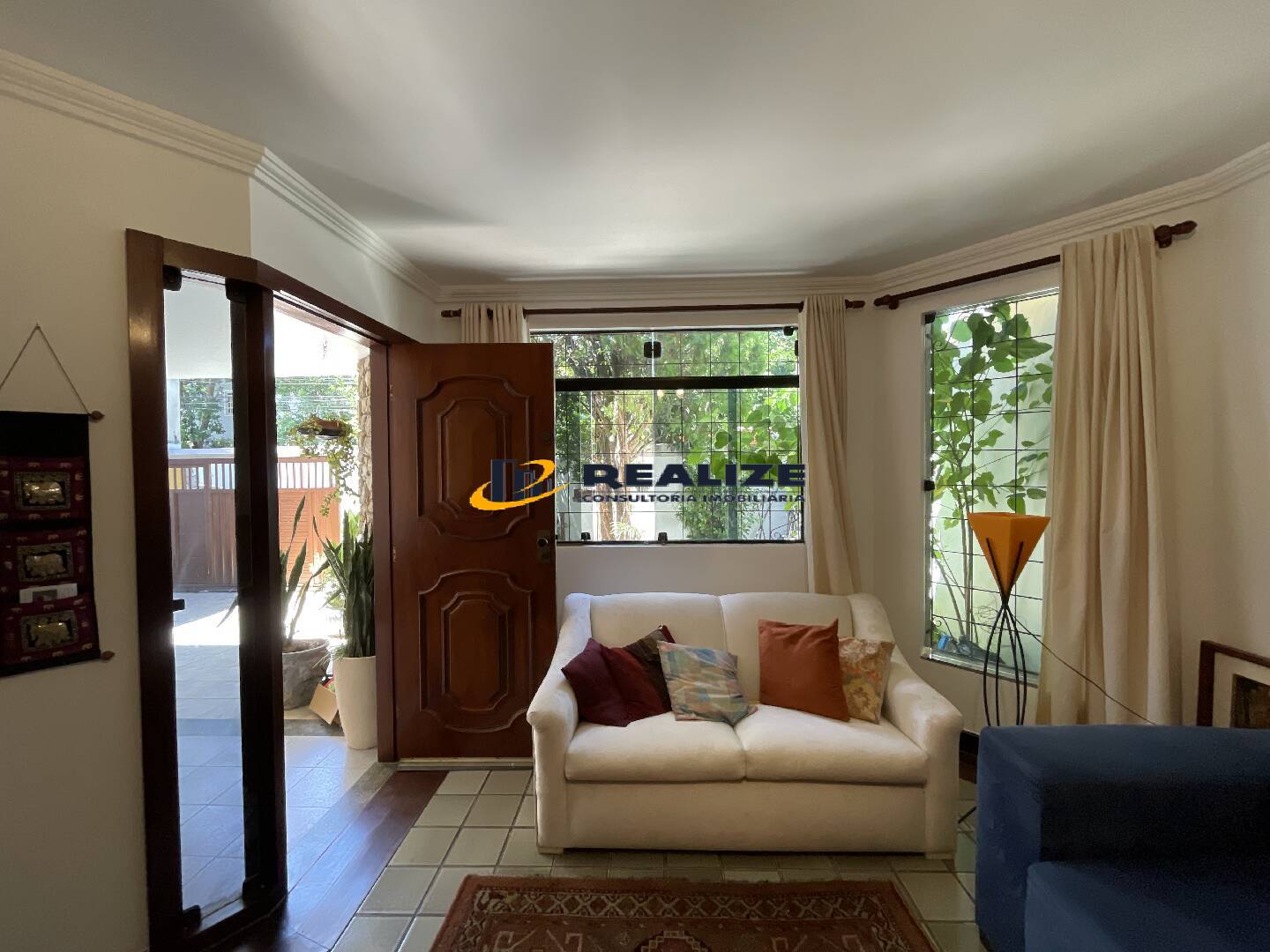 Casa com 3 Quartos à Venda, 175 m²em Parque Aurora - Campos dos Goytacazes