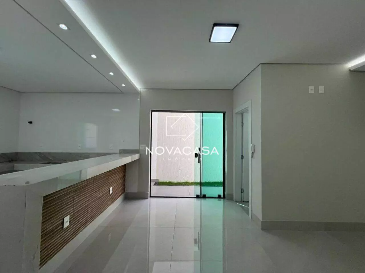 Foto do imóvel: Casa com 4 Quartos à Venda, 150 m² em Planalto - Belo Horizonte