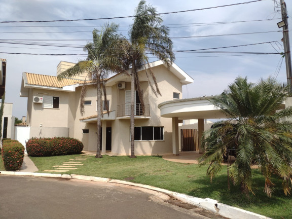 Casa de Condomínio com 4 Quartos à Venda,  em Carandá Bosque - Campo Grande