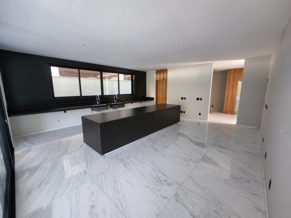 Imagem Casa com 5 Quartos à Venda, 1.600 m² em Barra da Tijuca - Rio de Janeiro