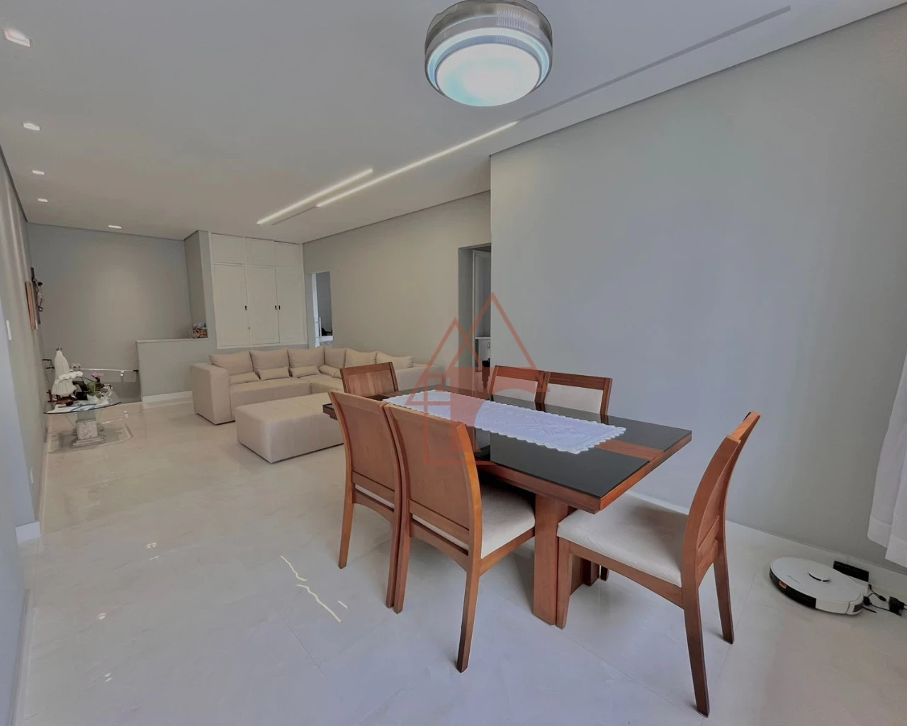 Imagem Casa com 4 Quartos à Venda, 129 m² em Vila Nova - Cubatão