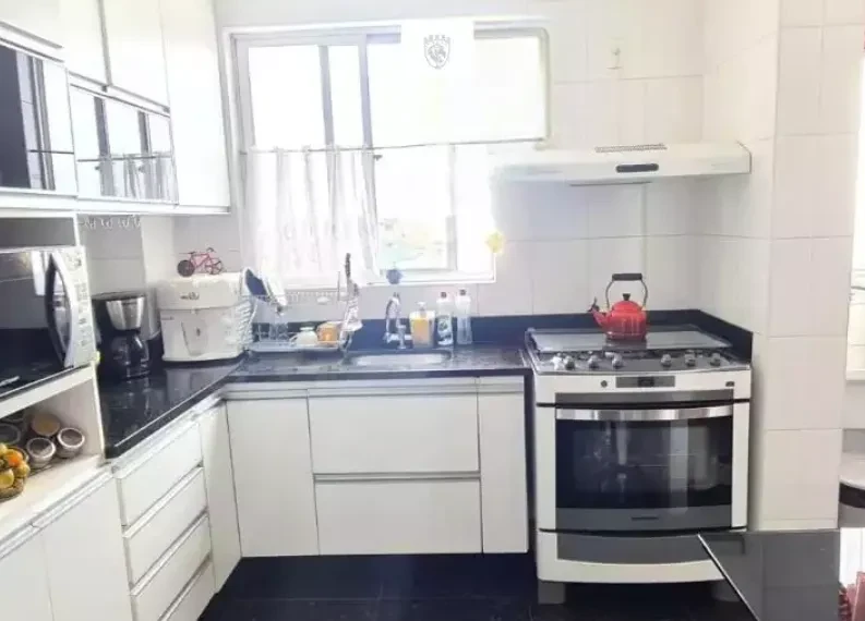 Foto do imóvel: Apartamento com 4 Quartos à Venda, 150 metros em Buritis - Belo Horizonte