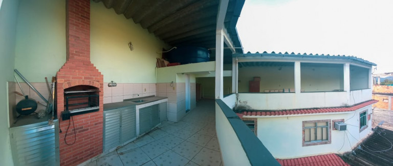 Foto do imóvel: Casa com 2 Quartos à Venda, 250 m²em Bangu - Rio de Janeiro