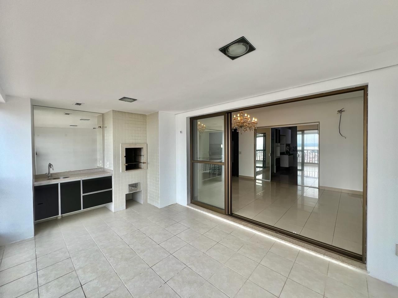Imagem Apartamento com 4 Quartos à Venda, 155 m²em Batista Campos - Belém