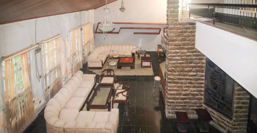 Imagem Casa com 4 Quartos à Venda, 368 m² em Parquelândia - Fortaleza