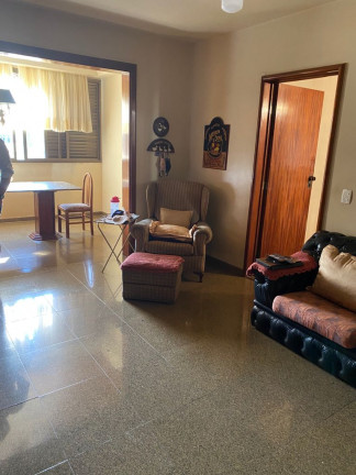 Imagem Apartamento com 5 Quartos à Venda, 285 m² em Setor São José - Goiânia