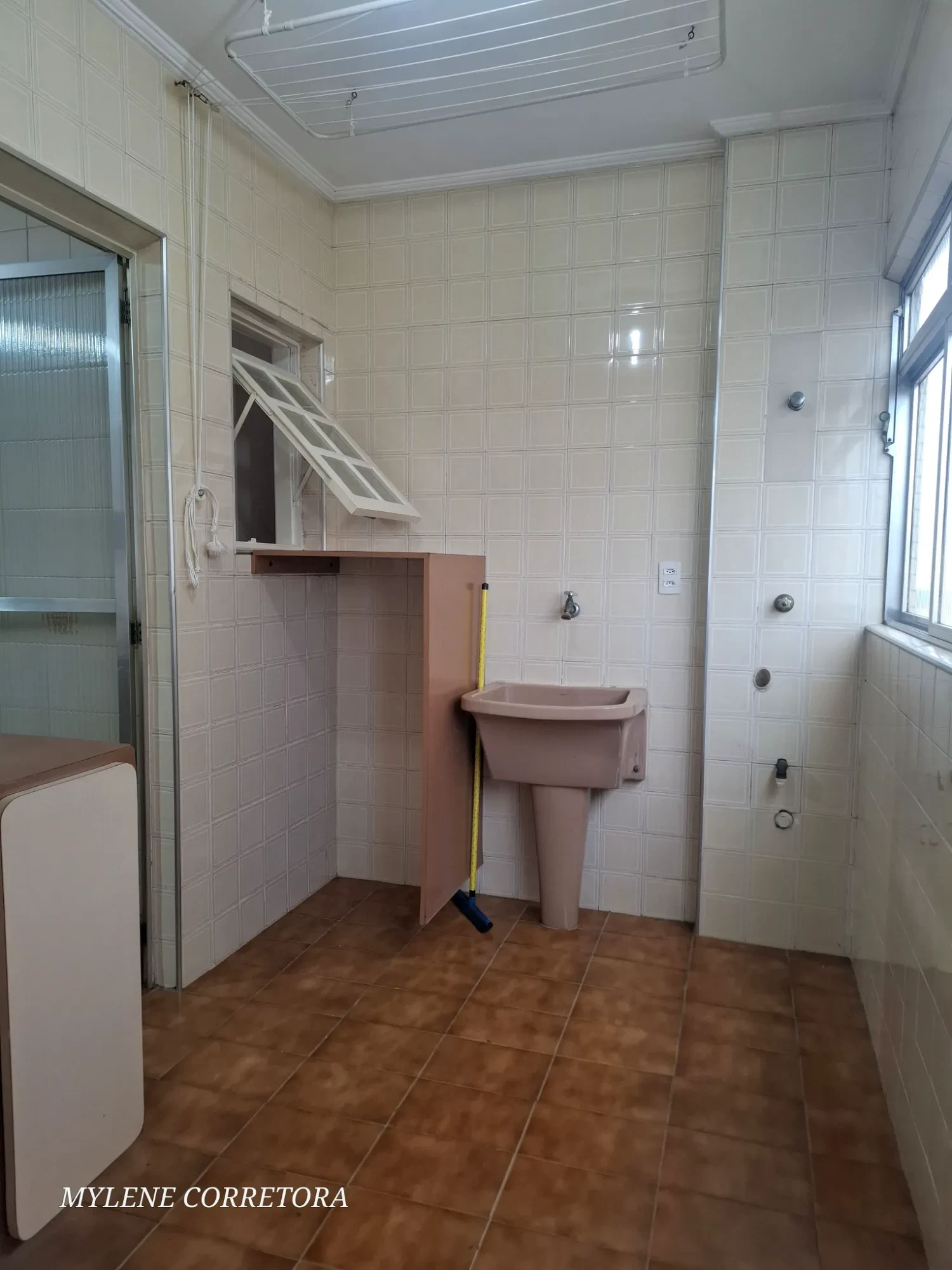 Imagem Apartamento com 2 Quartos à Venda, 112 m² em Embaré - Santos