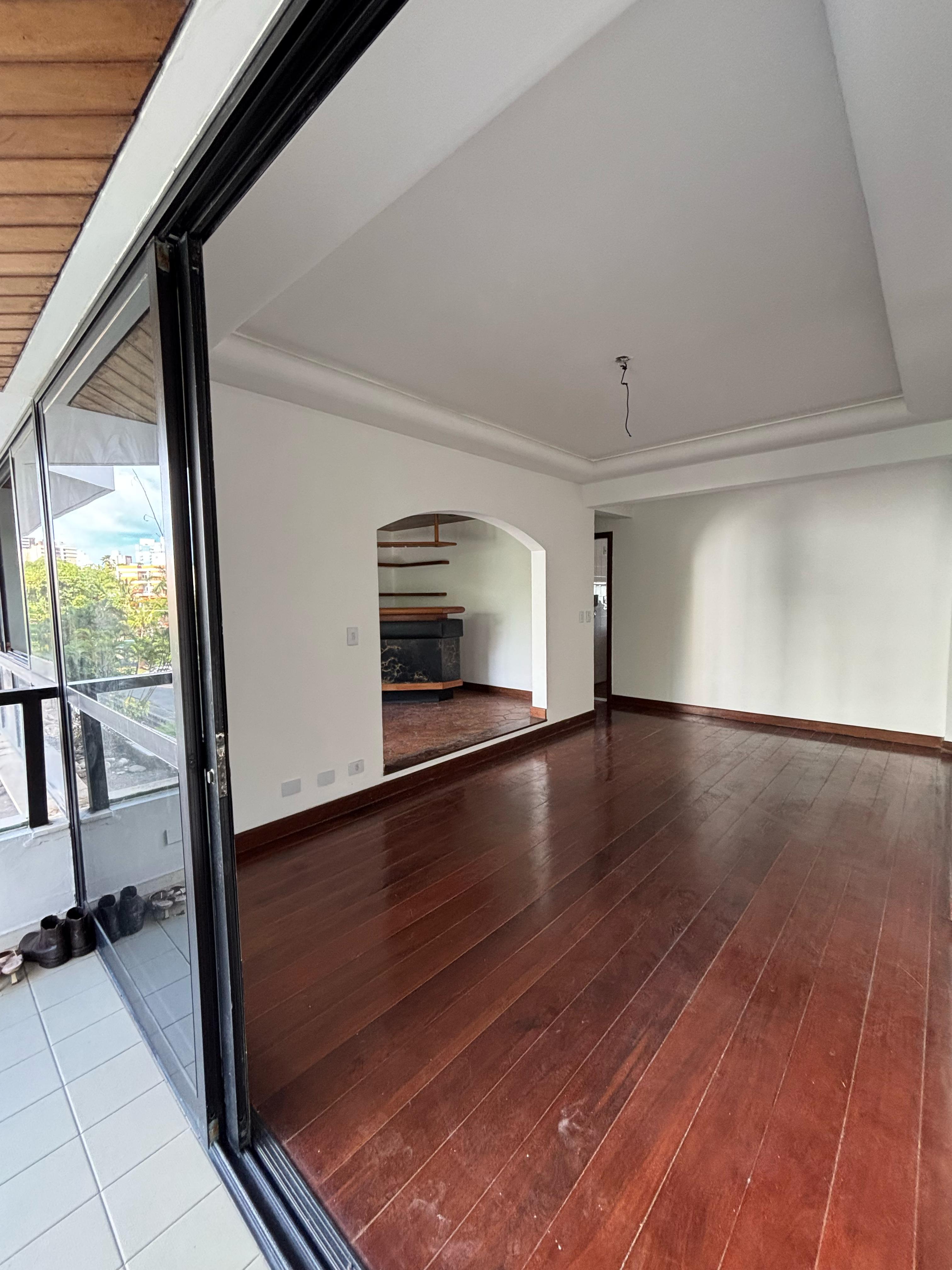 Imagem Apartamento com 4 Quartos à Venda, 211 m² em Itaigara - Salvador