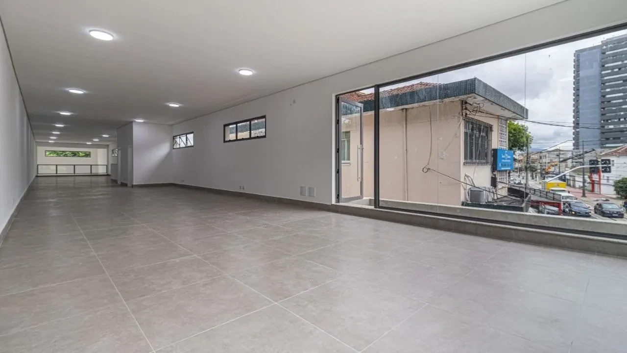 Foto do imóvel: Loja à Venda ou Locação, 550 m² em Vila Mathias - Santos