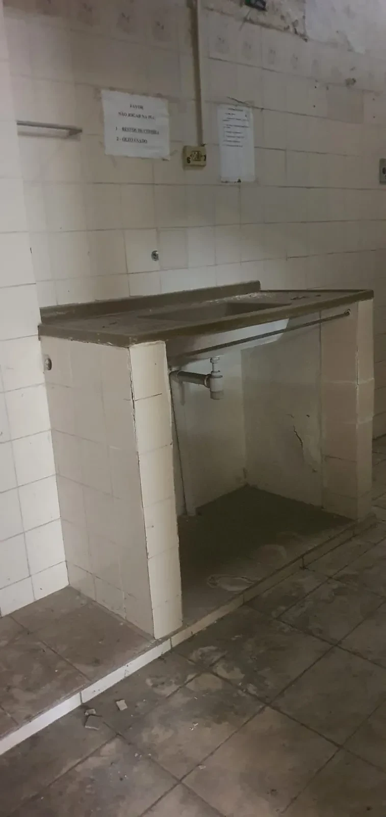 Imagem Casa com 4 Quartos à Venda, 330 m² em Vila São Jorge - São Vicente